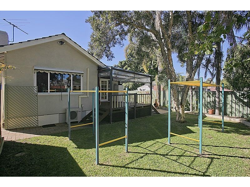 34 Huntingdon Street, East Victoria Park WA 6101