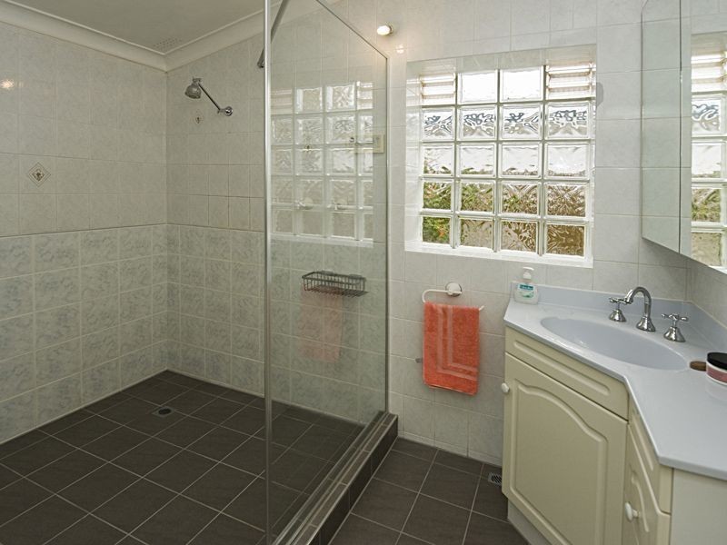 1 Pinedale Street, East Victoria Park WA 6101