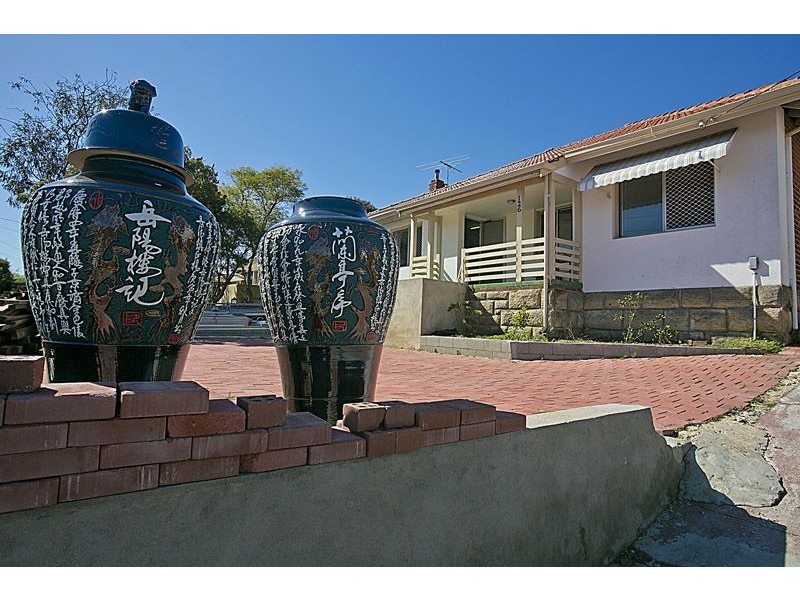126 Hill View Terrace, St James WA 6102