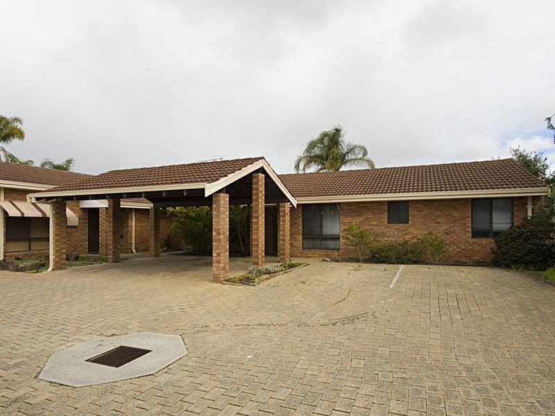 9/10 Chappel St, Dianella WA 6059