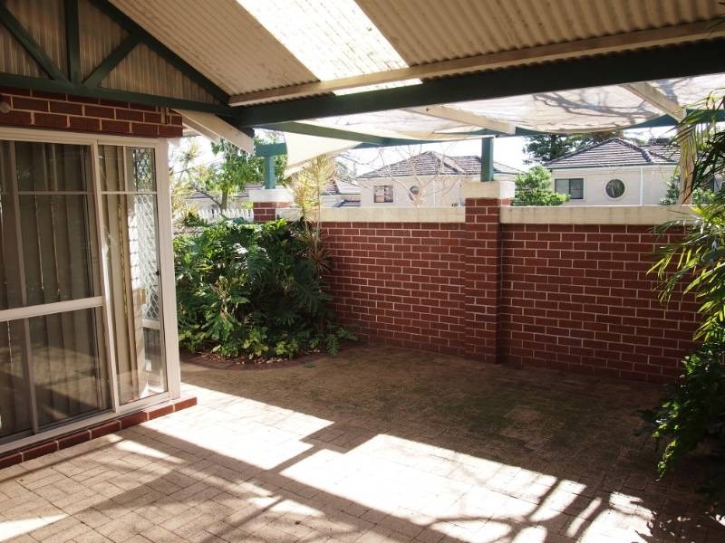 28 Axon Avenue, Victoria Park WA 6100