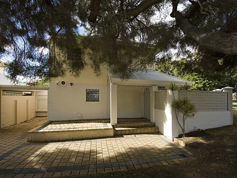 1/6 Gloucester Street, Victoria Park WA 6100