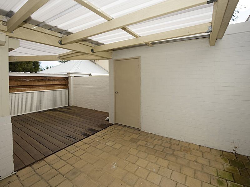 1/6 Gloucester Street, Victoria Park WA 6100