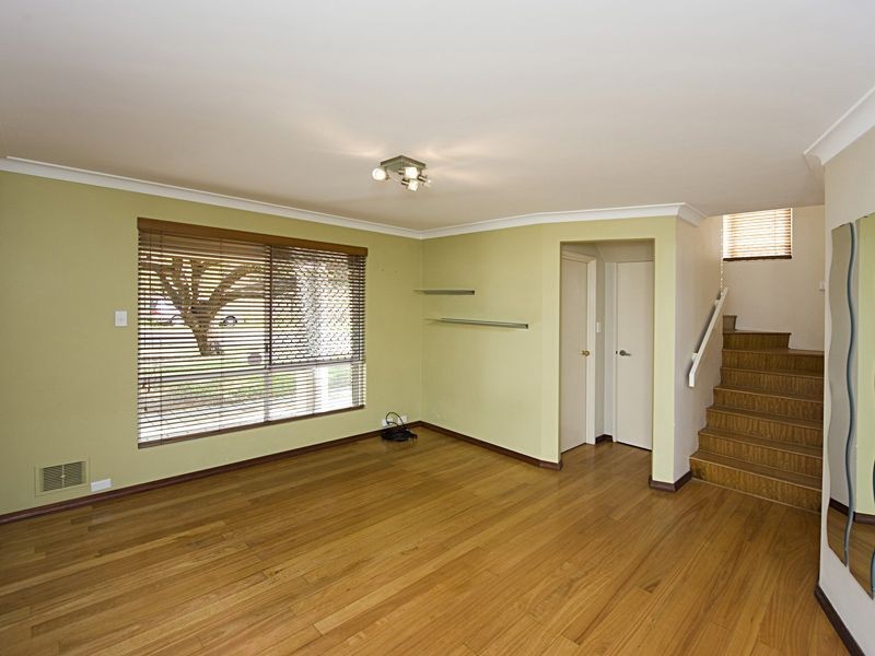 1/6 Gloucester Street, Victoria Park WA 6100