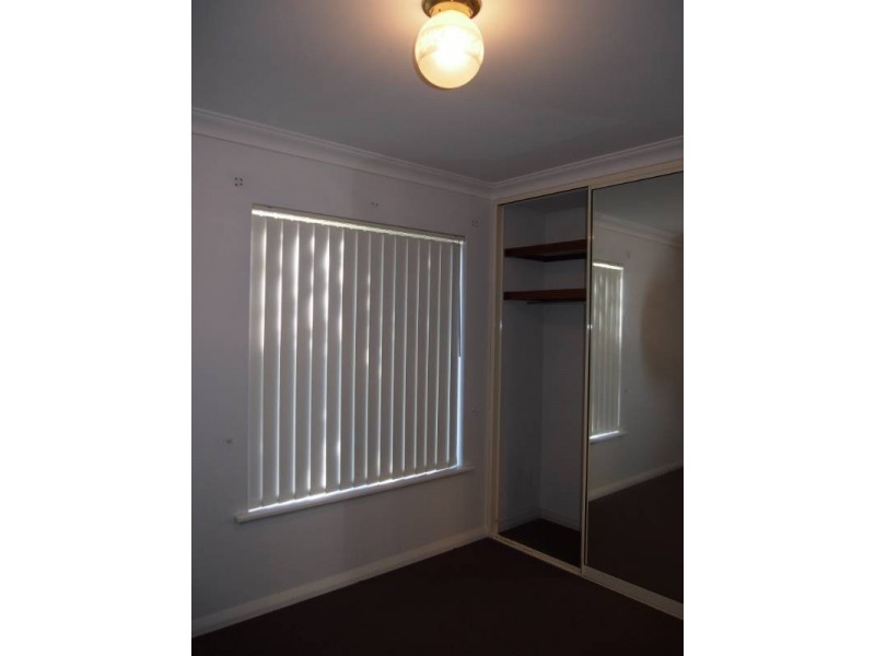 4/5 MacLeod Road, Applecross WA 6153