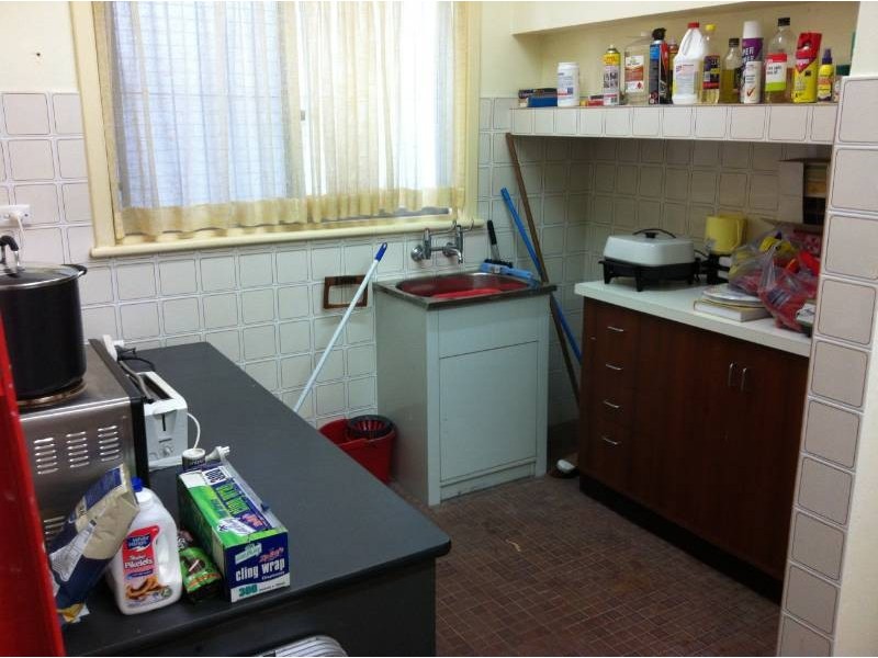 16 Burton Street, Cannington WA 6107