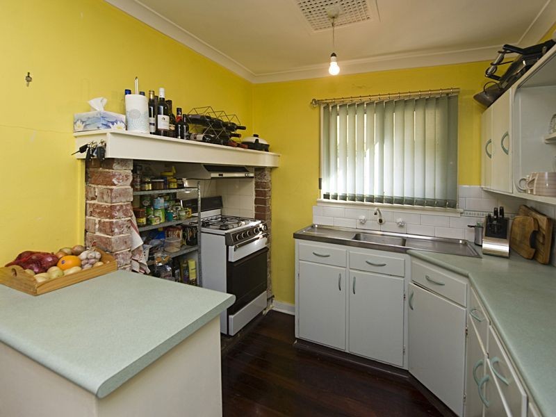 76 KENT STREET, East Victoria Park WA 6101