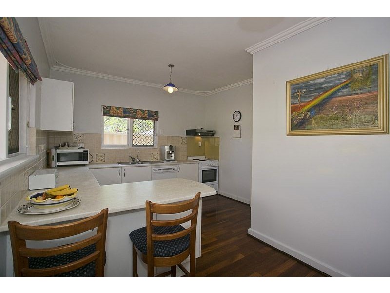 210 Shepperton Rd, East Victoria Park WA 6101