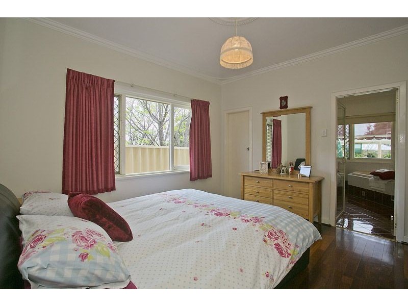 210 Shepperton Rd, East Victoria Park WA 6101