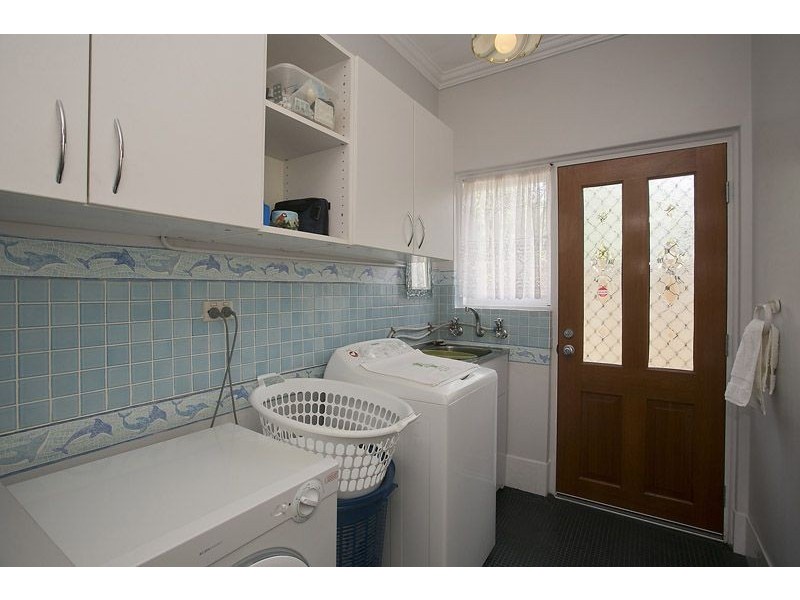 210 Shepperton Rd, East Victoria Park WA 6101