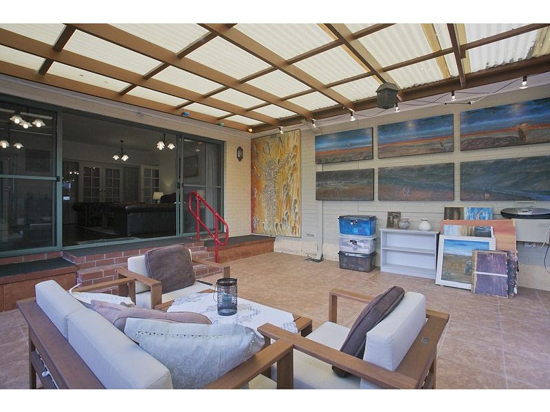 210 Shepperton Rd, East Victoria Park WA 6101