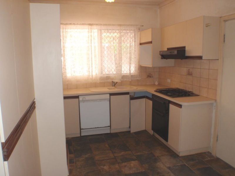 40 ARMSTRONG ROAD, Wilson WA 6107