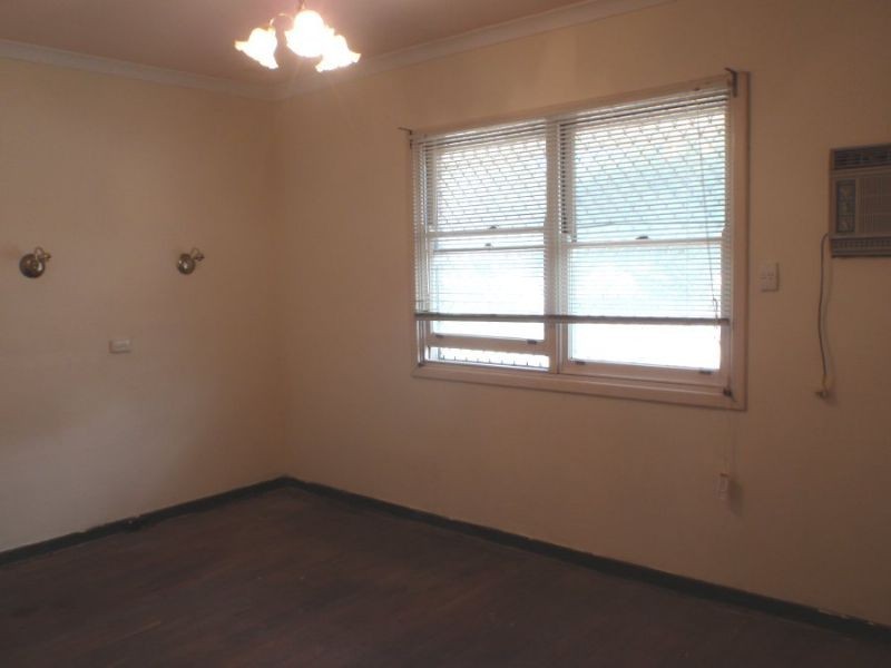 40 ARMSTRONG ROAD, Wilson WA 6107