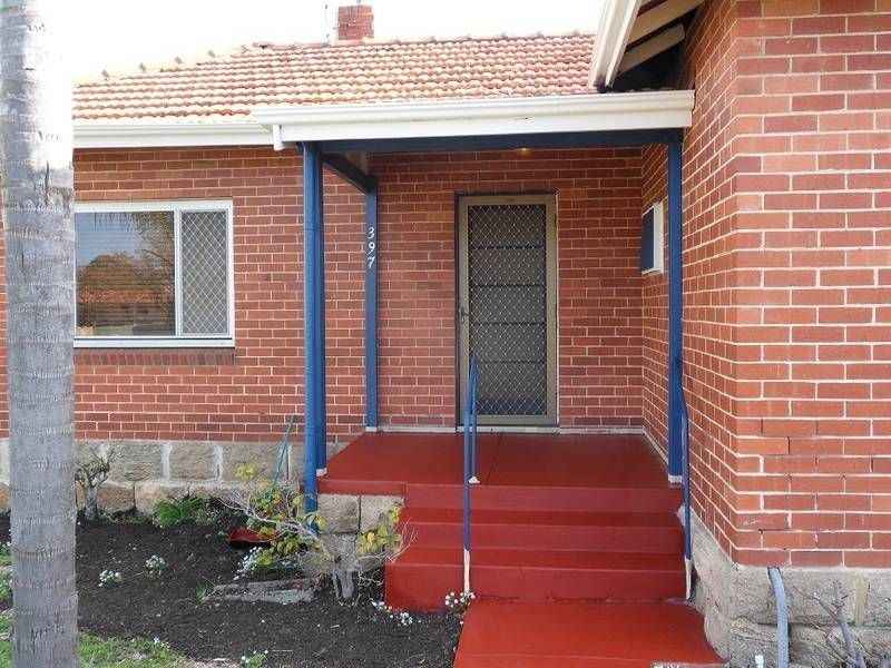 397 Berwick St, St James WA 6102
