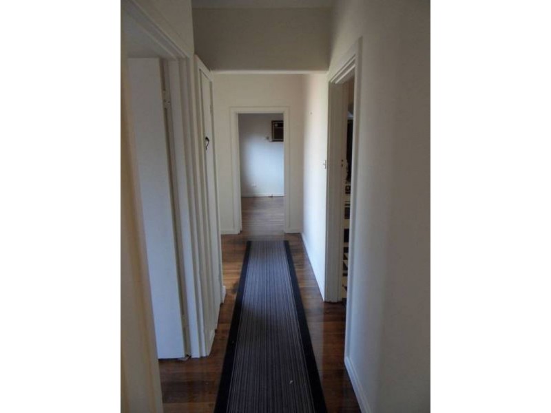 397 Berwick St, St James WA 6102