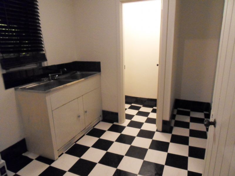 397 Berwick St, St James WA 6102