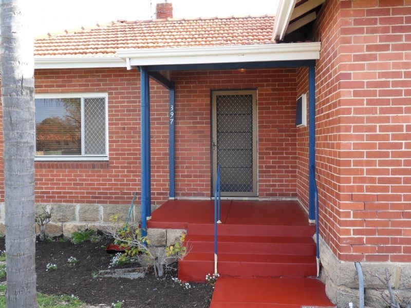 397 Berwick St, St James WA 6102