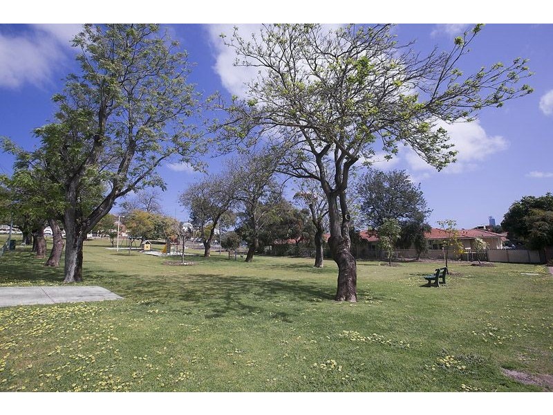 113 Mackie Street, East Victoria Park WA 6101