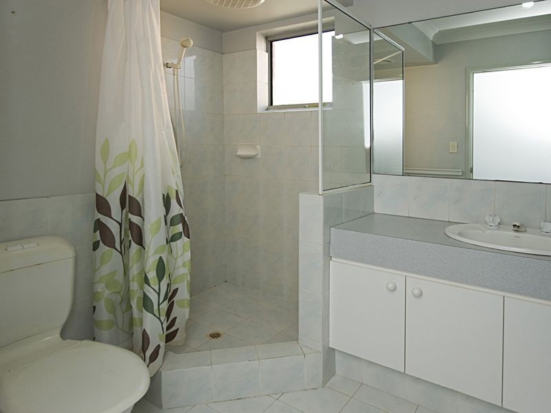 4/27 King George St, Victoria Park WA 6100