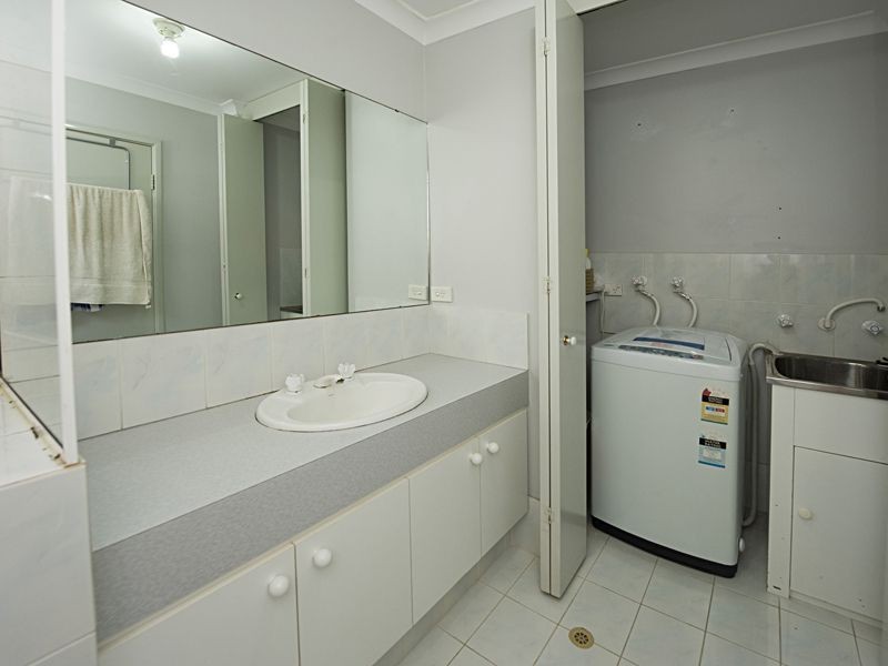 4/27 King George St, Victoria Park WA 6100