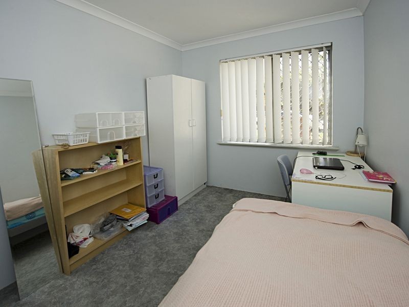 4/27 King George St, Victoria Park WA 6100