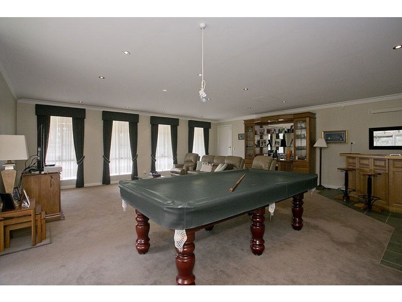 80 Crystal Brook Road, Wattle Grove WA 6107