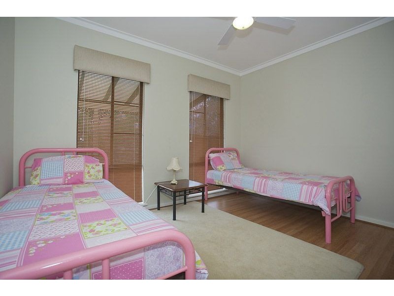 80 Crystal Brook Road, Wattle Grove WA 6107