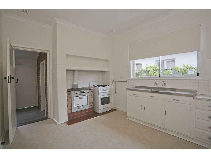 40 Salisbury Street, St James WA 6102