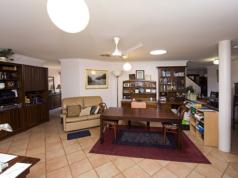 13A Esperance St, East Victoria Park WA 6101
