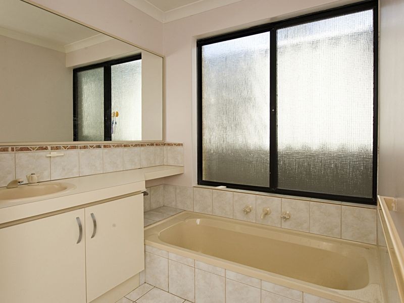 13A Esperance St, East Victoria Park WA 6101