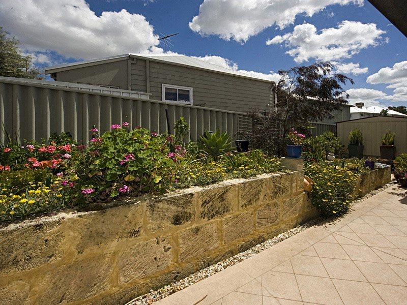 13A Esperance St, East Victoria Park WA 6101