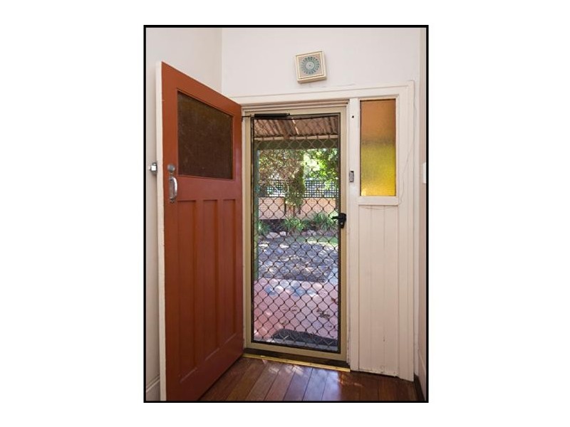 26 Gresham St, Victoria Park WA 6100