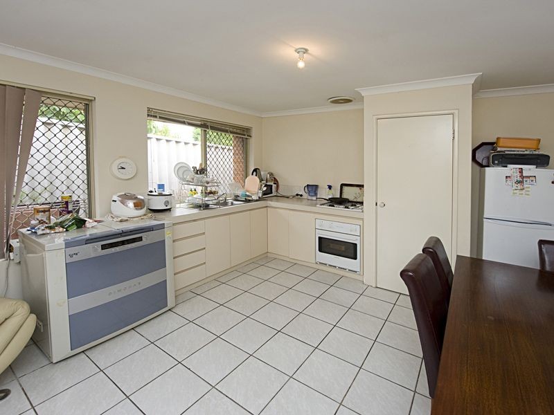 3/200 Shepperton Rd, East Victoria Park WA 6101