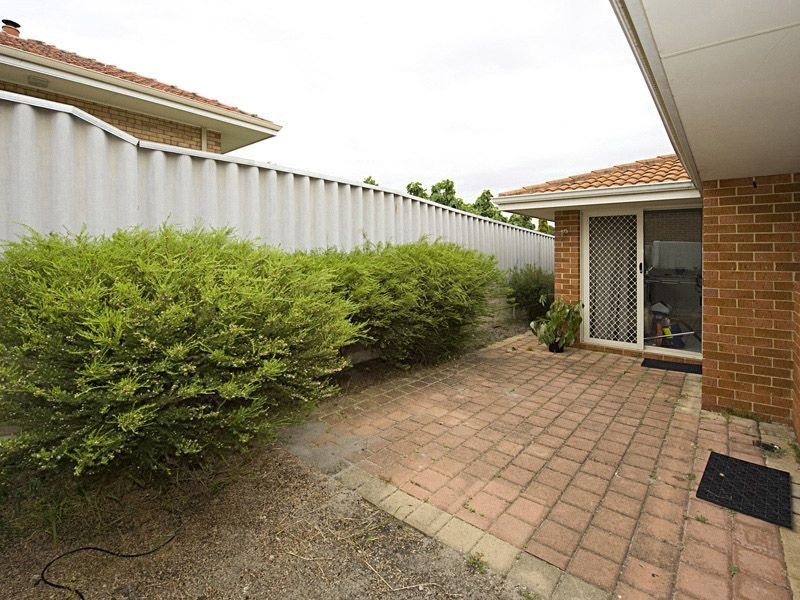 3/200 Shepperton Rd, East Victoria Park WA 6101
