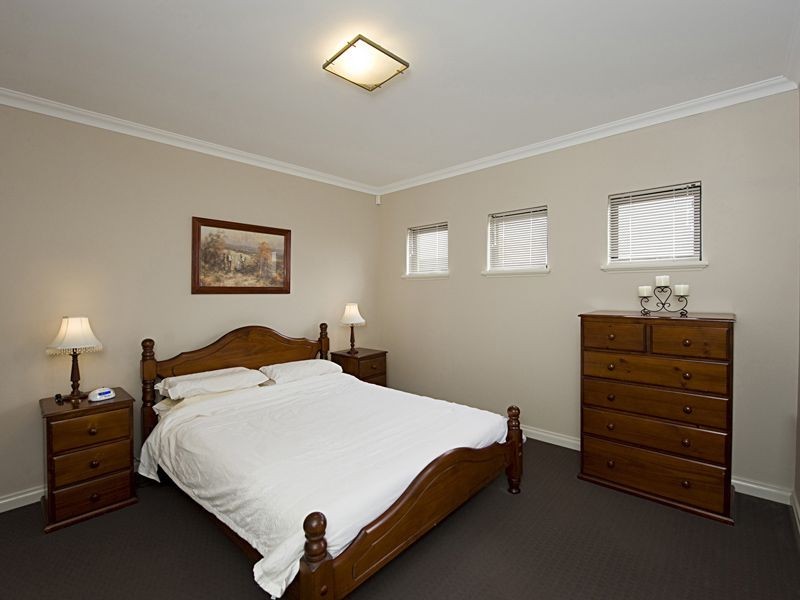 100B SWAN STREET, Tuart Hill WA 6060