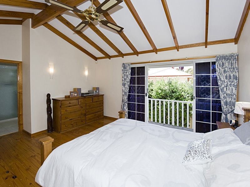 6A Forster Avenue, Lathlain WA 6100