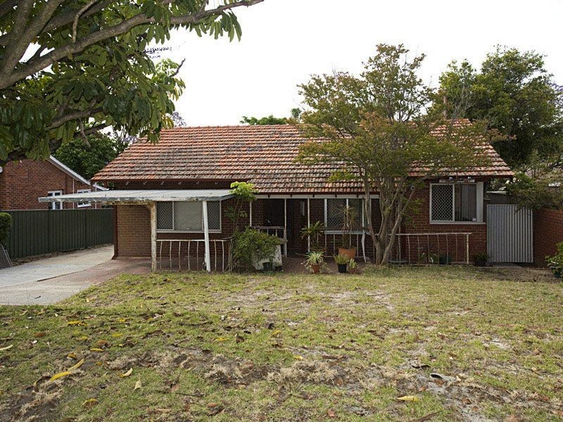 9 Alvah St, St James WA 6102
