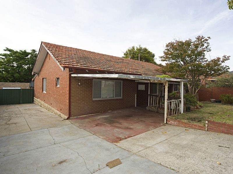 9 Alvah St, St James WA 6102