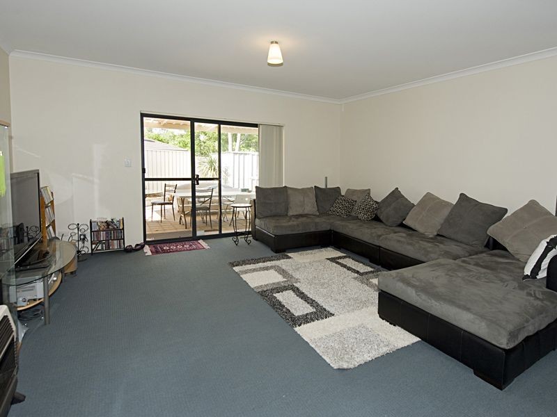 23 Sleight St, St James WA 6102