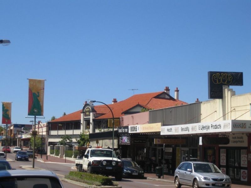 23 Sleight St, St James WA 6102