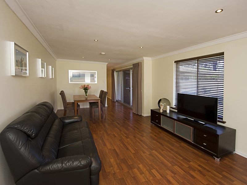 17A PRISKE WAY, Rivervale WA 6103