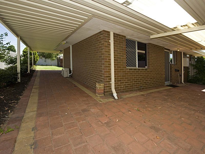 17A PRISKE WAY, Rivervale WA 6103