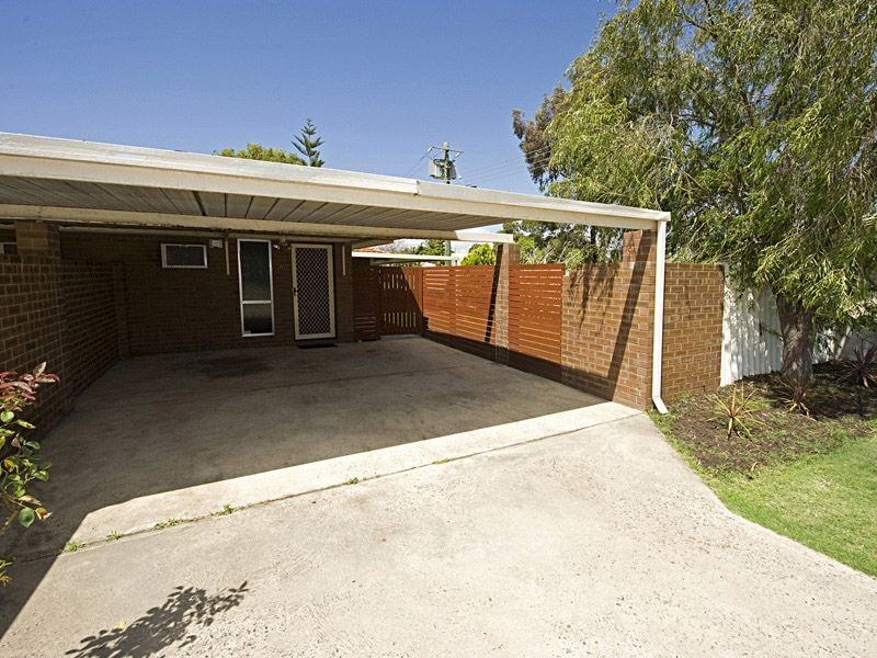17A PRISKE WAY, Rivervale WA 6103