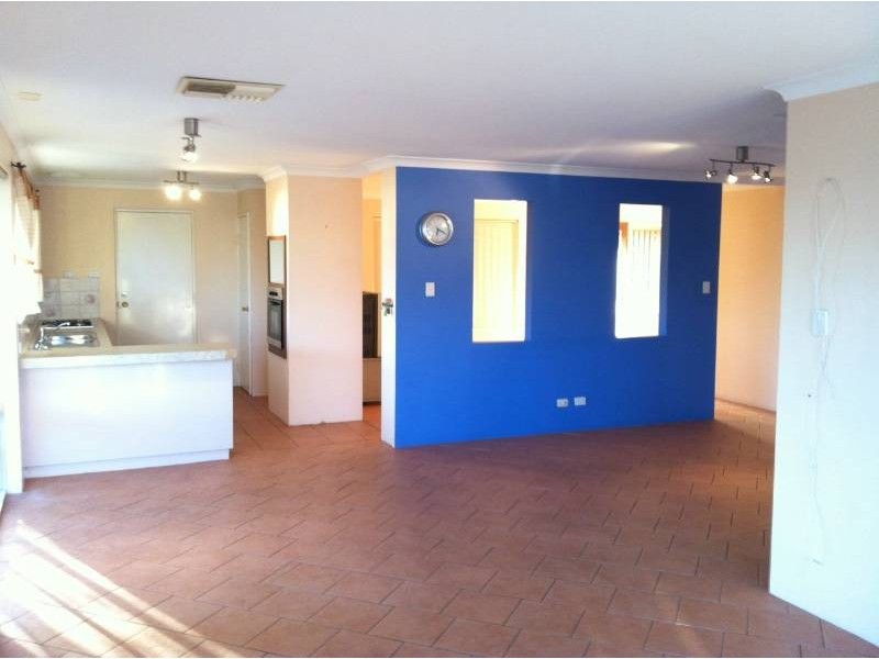 47 Phoenix Drive, Kenwick WA 6107