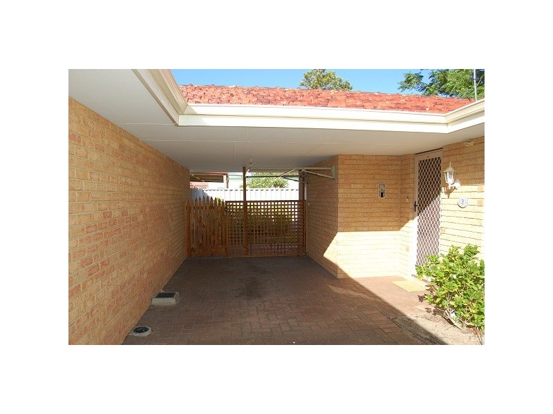 3/8 Cargill Street, Victoria Park WA 6100