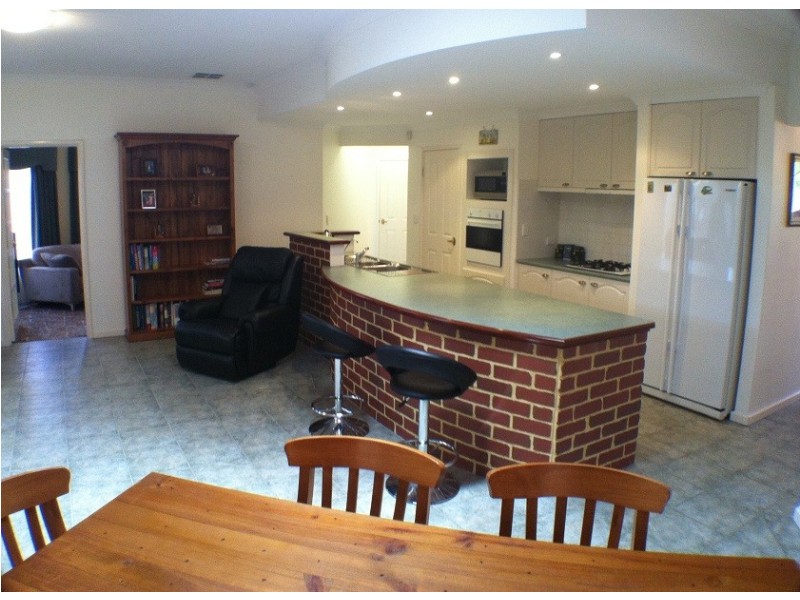 18B Warwick Street, St James WA 6102