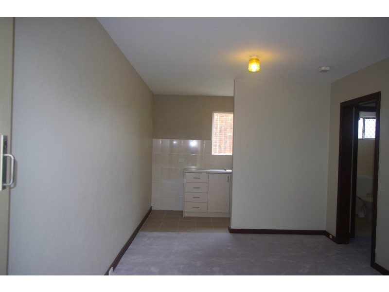 4/105 Hubert Street, East Victoria Park WA 6101