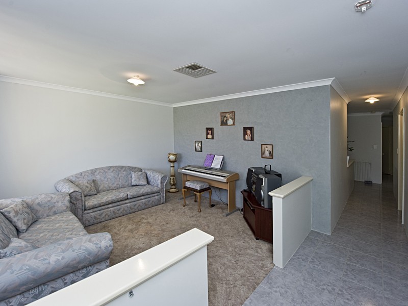 29 Swinden Court, Maddington WA 6109