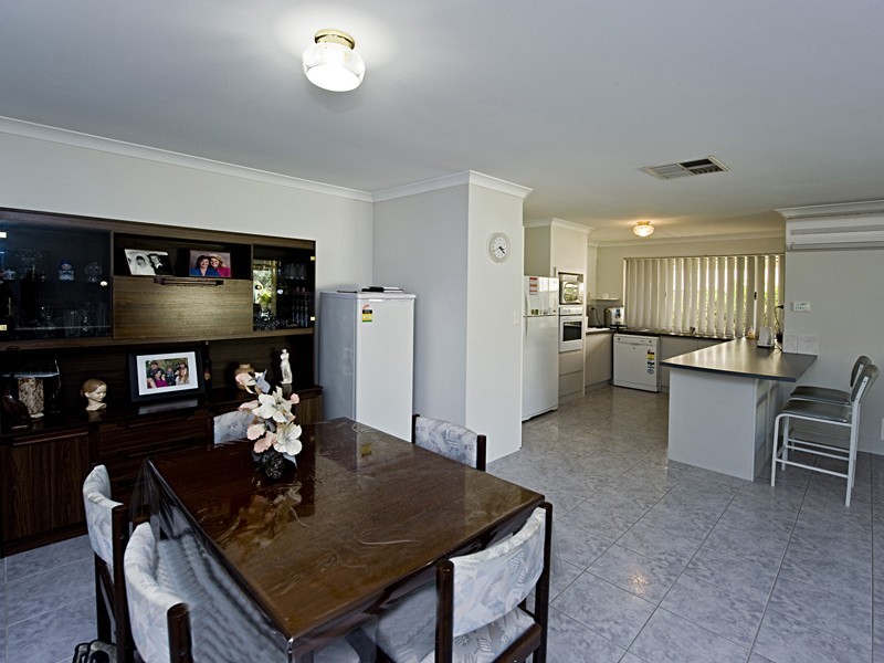 29 Swinden Court, Maddington WA 6109