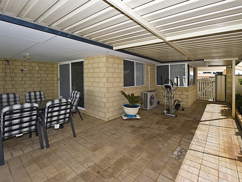 29 Swinden Court, Maddington WA 6109